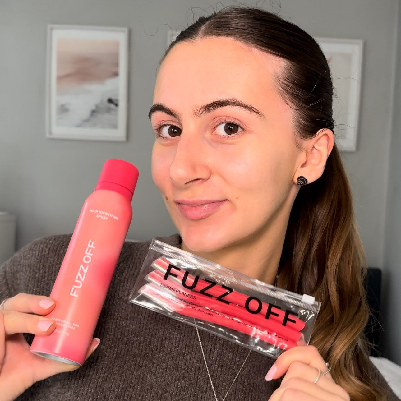 Fuzz Off Hair Identifier Spray